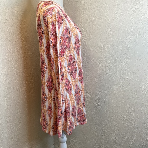 Signature 1 Studio Diamond Pattern Sweater - Picture 3 of 8